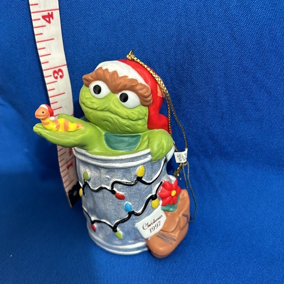Grolier Sesame Street Oscar the Grouch Dated - Picture 8 of 11